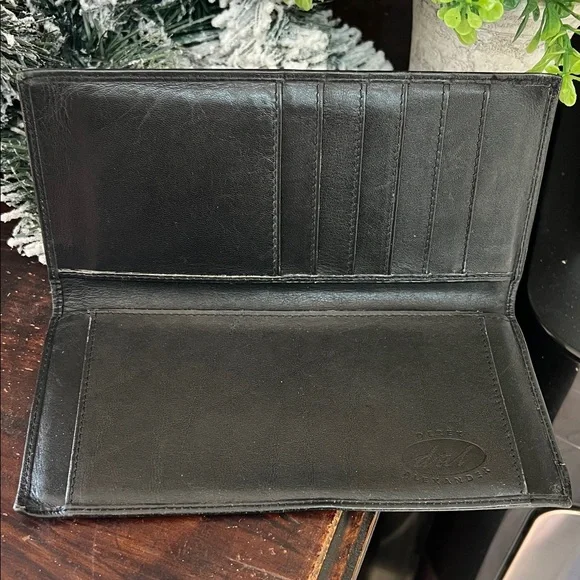 Sleek Black Derek Alexander  Leather Wallet - Picture 4 of 7